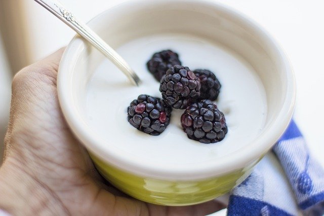 blackberries and greek yogurt